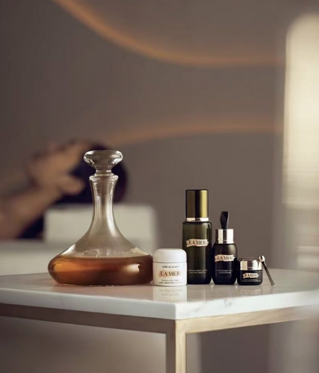 LA MER The Revitalizing Hydration Facial